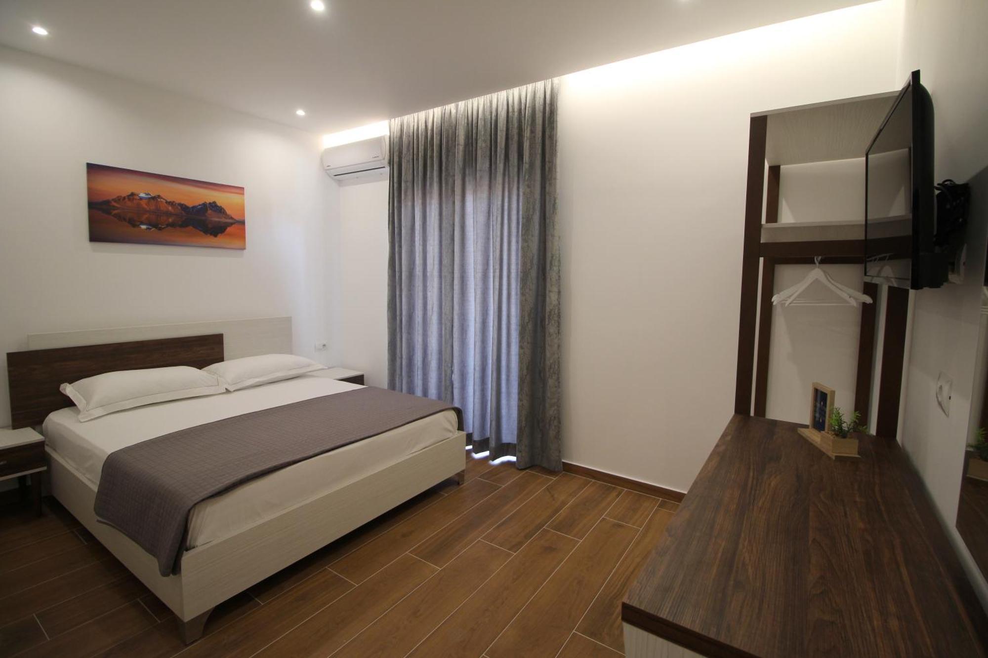 Eden Suites&Apartments Sarandë Exterior foto