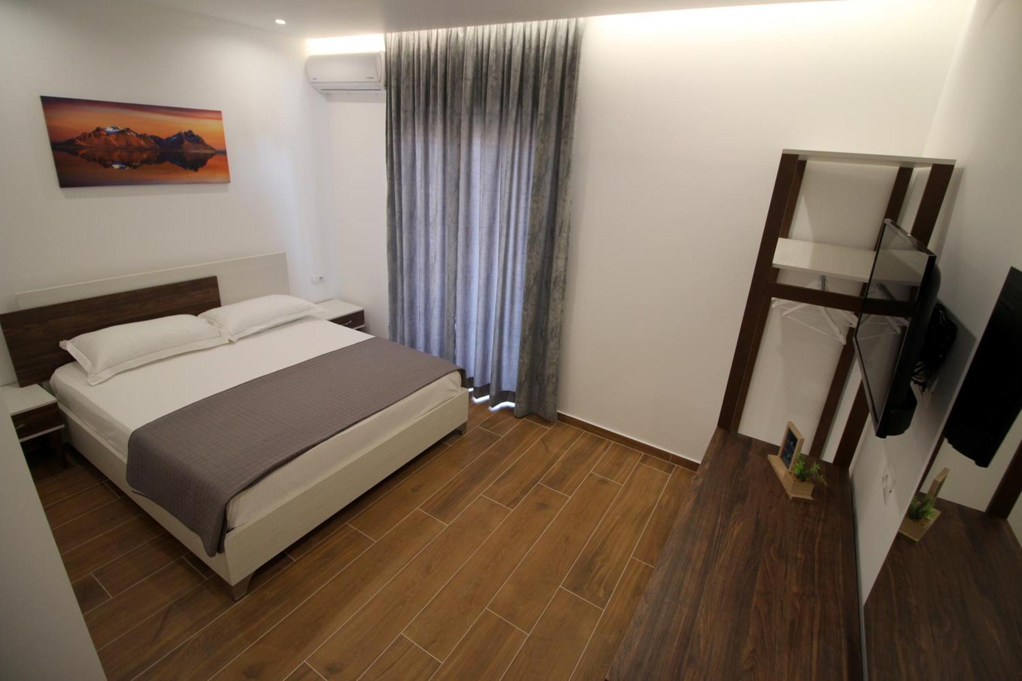 Eden Suites&Apartments Sarandë Exterior foto