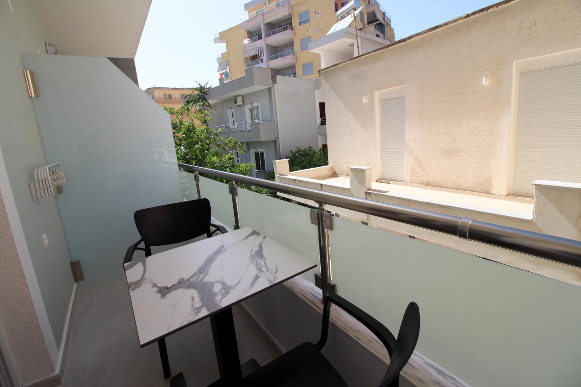 Eden Suites&Apartments Sarandë Exterior foto