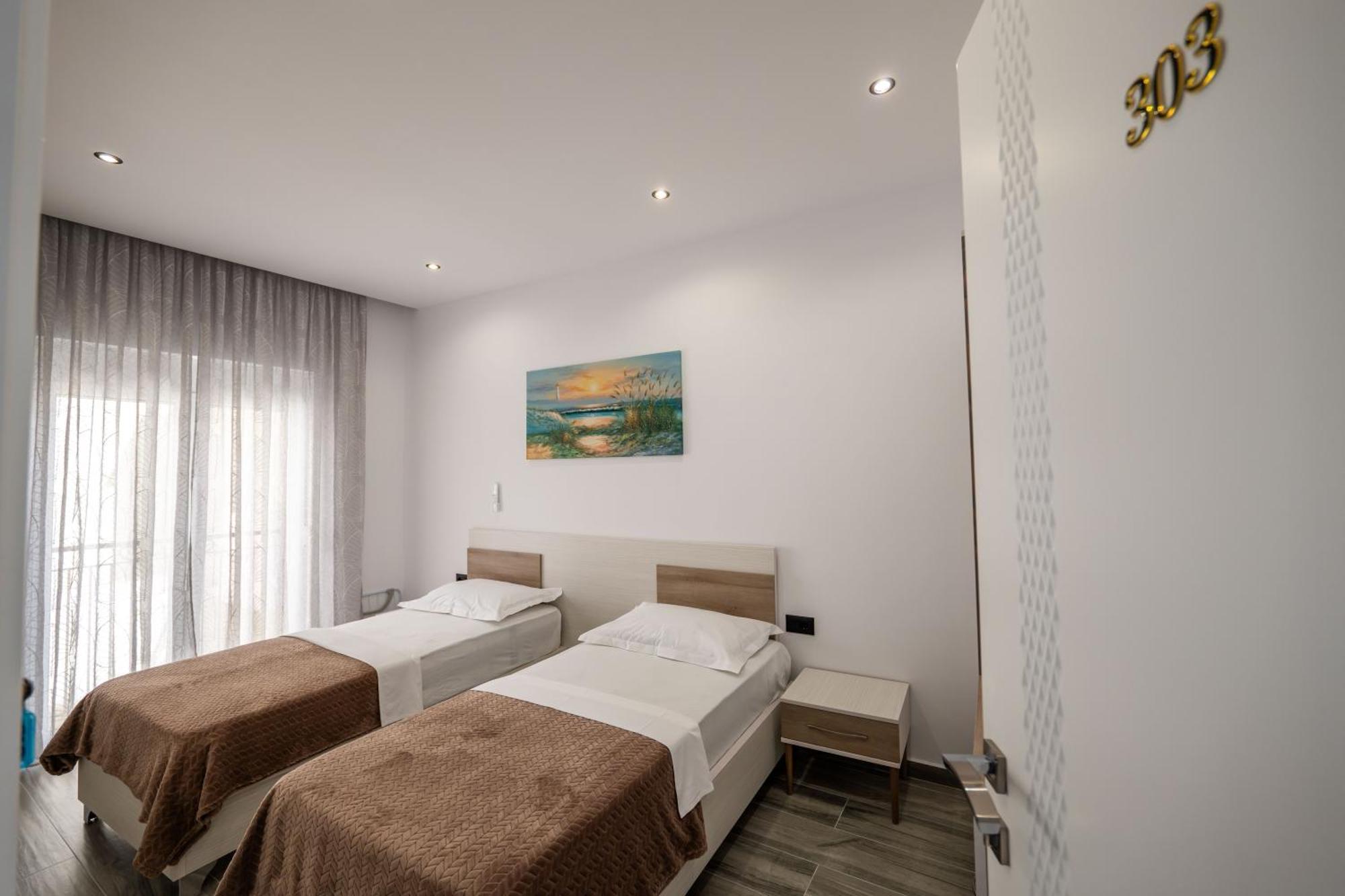 Eden Suites&Apartments Sarandë Exterior foto