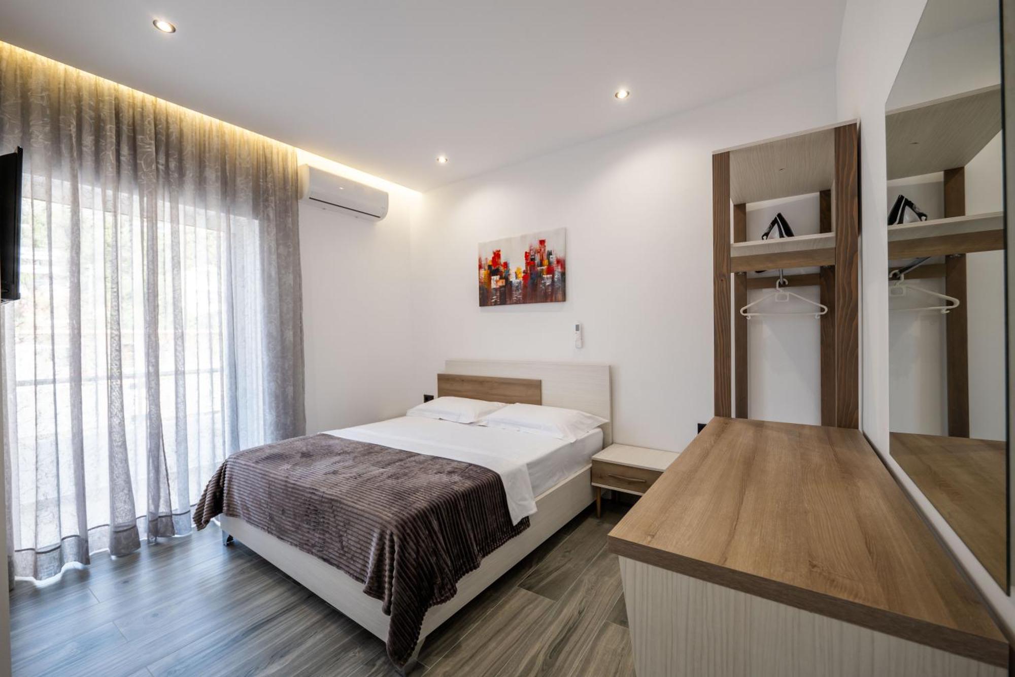 Eden Suites&Apartments Sarandë Exterior foto